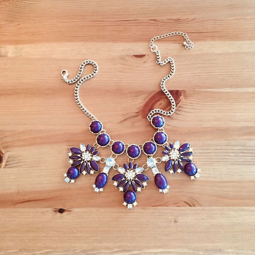 Ann Taylor/LOFT Necklace